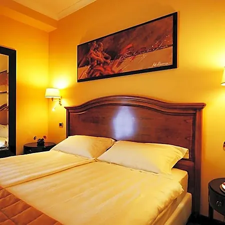Bram Hotell 4*